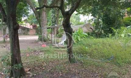 Terreno à venda na Estrada de Camorim, Jacarepaguá, Rio de Janeiro