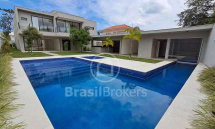 Casa de Alto Luxo no condomínio Novo Leblon - 5 suítes