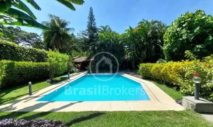 Casa de Condomínio à venda com 1560,00m² e 4 quartos em Barra da Tijuca, Rio de Janeiro - RJ