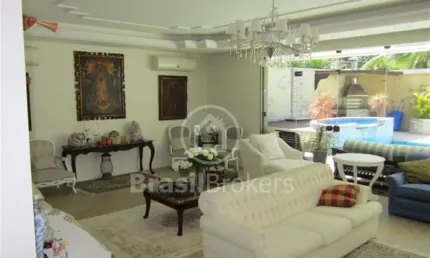 Casa à venda com 686,00m² e 5 quartos em Barra da Tijuca, Rio de Janeiro - rj