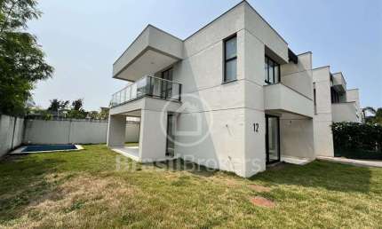 Casa de Condomínio à venda com 367,00m² e 3 quartos em Recreio dos Bandeirantes, Rio de Janeiro - RJ