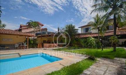 Espetacular casa em condomínio de 4 quartos na Barra no Village Marapendi