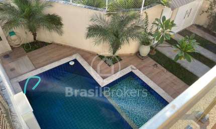 Casa de Condomínio à venda com 267,00m² e 4 quartos em Vargem Pequena, Rio de Janeiro - RJ