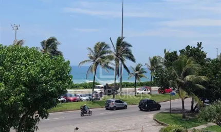 Casa à venda na Avenida Lúcio Costa, Barra da Tijuca, Rio de Janeiro