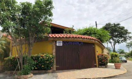 Casa com 3 dormitórios à venda, 148 m² por R$ 750.000,00 - Campo Grande - Rio de Janeiro/RJ
