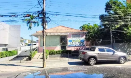 Casa comercial no coração de campo grande! localização privilegiada em frente ao oeste d