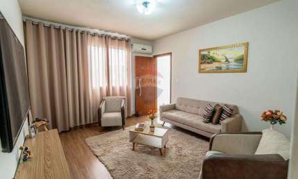 Apartamento Tipo Casa em Higienópolis, com vaga, terraço totalizando 180 M2, porteira semifechada
