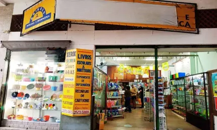 PONTO COMERCIAL COM ESCRITÓRIOS E BANHEIRO À VENDA EM RAMOS/RJ!
