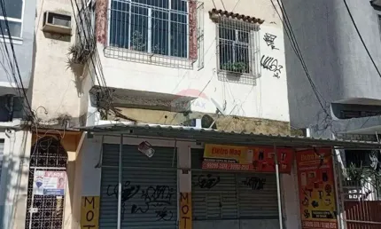 Apartamento, Térreo com 2 Quartos e Varanda,  em Olaria -  R$ 175.000,00