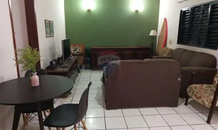 Casa com 3 quartos e 1 vaga à venda no coração de benfica/rj!