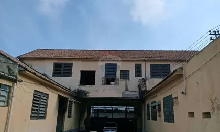 Terreno com metalúrgica industrial vendendo  com maquinários – 1800m2 - bonsucesso - rj