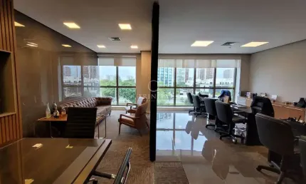 Sala com 130m2, totalmente reformada, copa e 4 vagas, no le mond, barra da tijuca