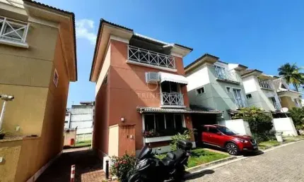 Casa em condominio fechado em recreio dos bandeirantes  -  rio de janeiro