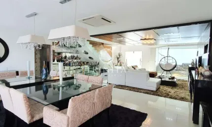 Casa de Condominio em Barra da Tijuca  -  Rio de Janeiro