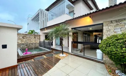 Riviera del sol: casa reformada, com 4 quartos. r$ 2.900.000