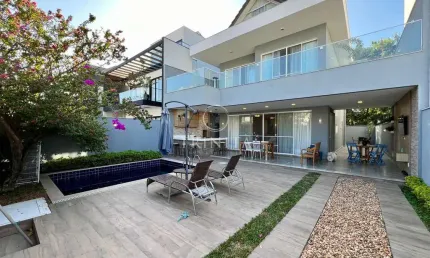 Casa em Condominio em Recreio dos Bandeirantes  -  Rio de Janeiro