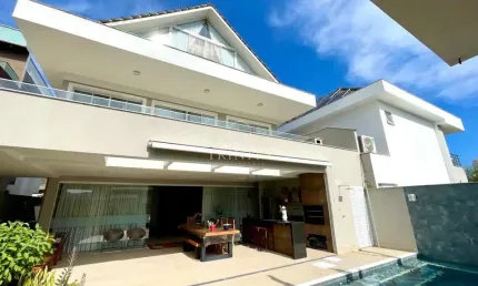 Casa em condominio em recreio dos bandeirantes  -  rio de janeiro