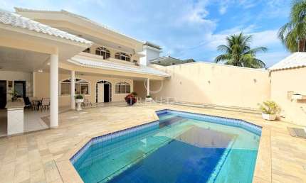 Casa em Condominio em Barra da Tijuca  -  Rio de Janeiro