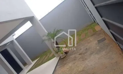 Casa com 3 dormitórios à venda, 130 m² por R$ 660.000 - Portal do Vale - Uberlândia/MG