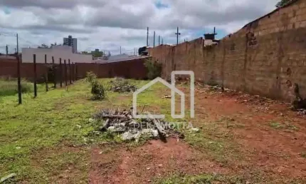 Terreno à venda, 275 m² por R$ 220.500 - Dom Almir - Uberlândia/MG