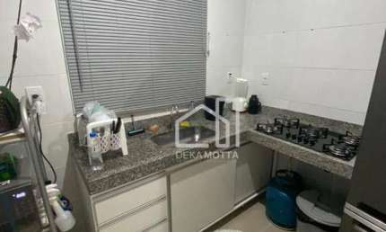 Apartamento com 2 dormitórios à venda, 76 m² por R$ 300.000,00 - Tubalina - Uberlândia/MG