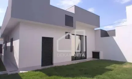 Casa com 3 dormitórios à venda, 130 m² por R$ 690.000,00 - Jardim Ipanema - Uberlândia/MG
