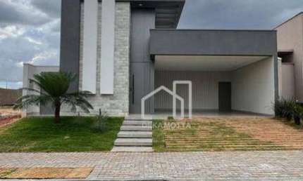 Casa com 3 dormitórios à venda, 210 m² por R$ 2.100.000,00 - Jardim Botânico - Uberlândia/MG
