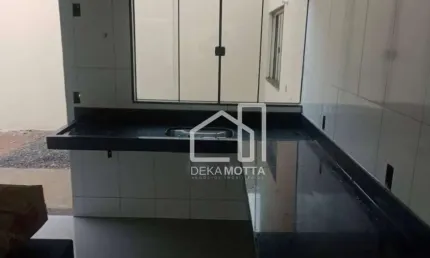 Casa com 2 dormitórios à venda, 63 m² por R$ 275.000 - Monte Hebron - Uberlândia/MG