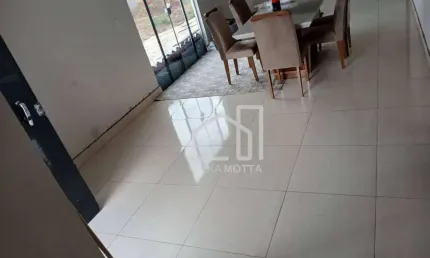 Casa com 3 dormitórios à venda, 85 m² por r$ 472.500 - monte hebron - uberlândia/mg