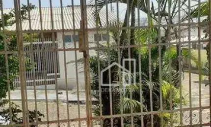 Casa com 5 dormitórios à venda, 260 m² por R$ 420.000,00 - Tubalina - Uberlândia/MG