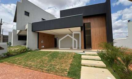 Casa com 3 dormitórios à venda, 153 m² por R$ 1.350.000 - Grand Ville - Uberlândia/MG