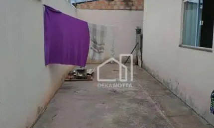 Casa com 2 dormitórios à venda, 1 m² por R$ 294.000,00 - Jardim Europa - Uberlândia/MG