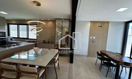 Sobrado com 4 dormitórios à venda, 260 m² por R$ 2.100.000,00 - Jardim Inconfidência - Uberlândia/MG