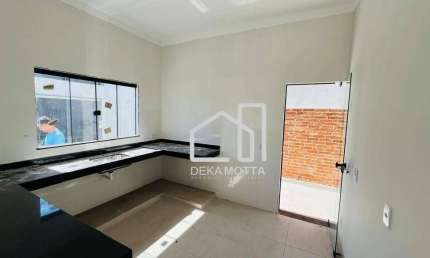 Casa com 2 dormitórios à venda, 54 m² por R$ 370.000 - Jardim Europa - Uberlândia/MG