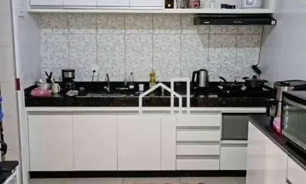 Casa com 2 quartos à venda no Jardim Brasília, Uberlândia 