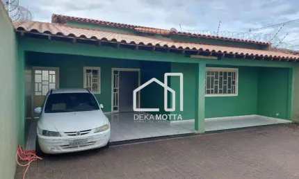 Casa com 3 dormitórios à venda, 183 m² por R$ 650.000 - Nossa Senhora das Graças - Uberlândia/MG
