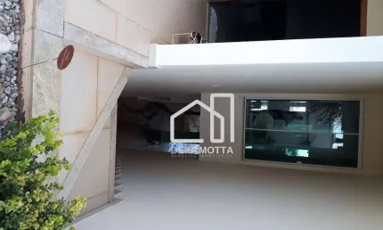 Casa com 3 quartos à venda no Pampulha, Uberlândia 