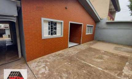 Casa à venda, 4 quartos, 4 vagas, Jardim São Vito - Americana/SP