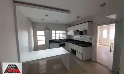 Casa à venda, 4 quartos, 1 suíte, Vila Belvedere - Americana/SP