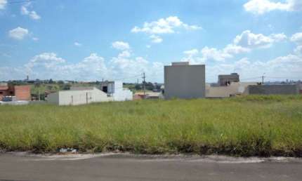 Terreno à venda no Jardim Boer II, Americana 
