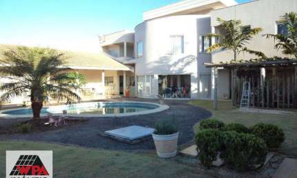 Casa no Condomínio Estância Hípica à venda, 4 quartos, 4 suítes, 6 vagas, Estancia Hípica - Nova Odessa/SP
