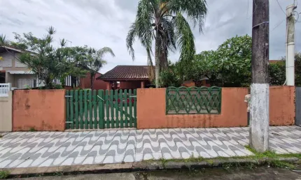 Casa com 2 quartos à venda na Rua Vilamar, 478, Vilamar, Praia Grande