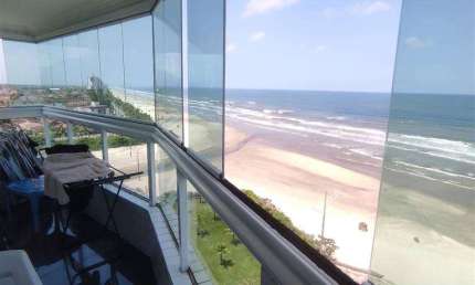 EXCELENTE APARTAMENTO COM 3 DORMITÓRIOS NO BAIRRO SOLEMAR EM PRAIA GRANDE!