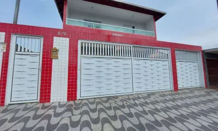 EXCELENTE CASA DE CONDOMÍNIO COM 2 DORMITÓRIOS NO BAIRRO PARQUE DAS AMÉRICAS EM PRAIA GRANDE!