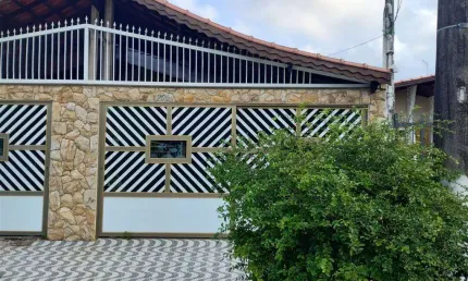 Casa com 3 quartos à venda na Rua Caiçara, 322, Vila Caiçara, Praia Grande