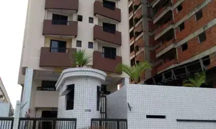Excelente apartamento de 02 dormitórios, sendo 01 suíte, 01 vaga de garagem, churrasqueira na sacada, piscina e amplo espaço gourmet com churrasqueira. O imóvel está localizado no Campo da Aviação, ba