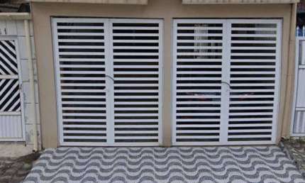Casa com 2 quartos à venda na Rua Tupi, 218, Tupi, Praia Grande