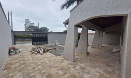 Casa com 3 quartos à venda na Rua Solemar, 1949, Solemar, Praia Grande