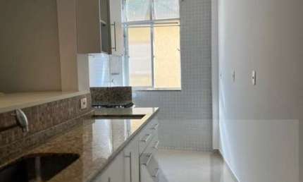 Apartamento para Locação em Petrópolis, Centro, 1 dormitório, 1 banheiro, 1 vaga