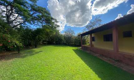 Chácara / sítio com 2 quartos à venda na Rua Alviza Cavalhieri, 401, Dom Pedro I, Londrina